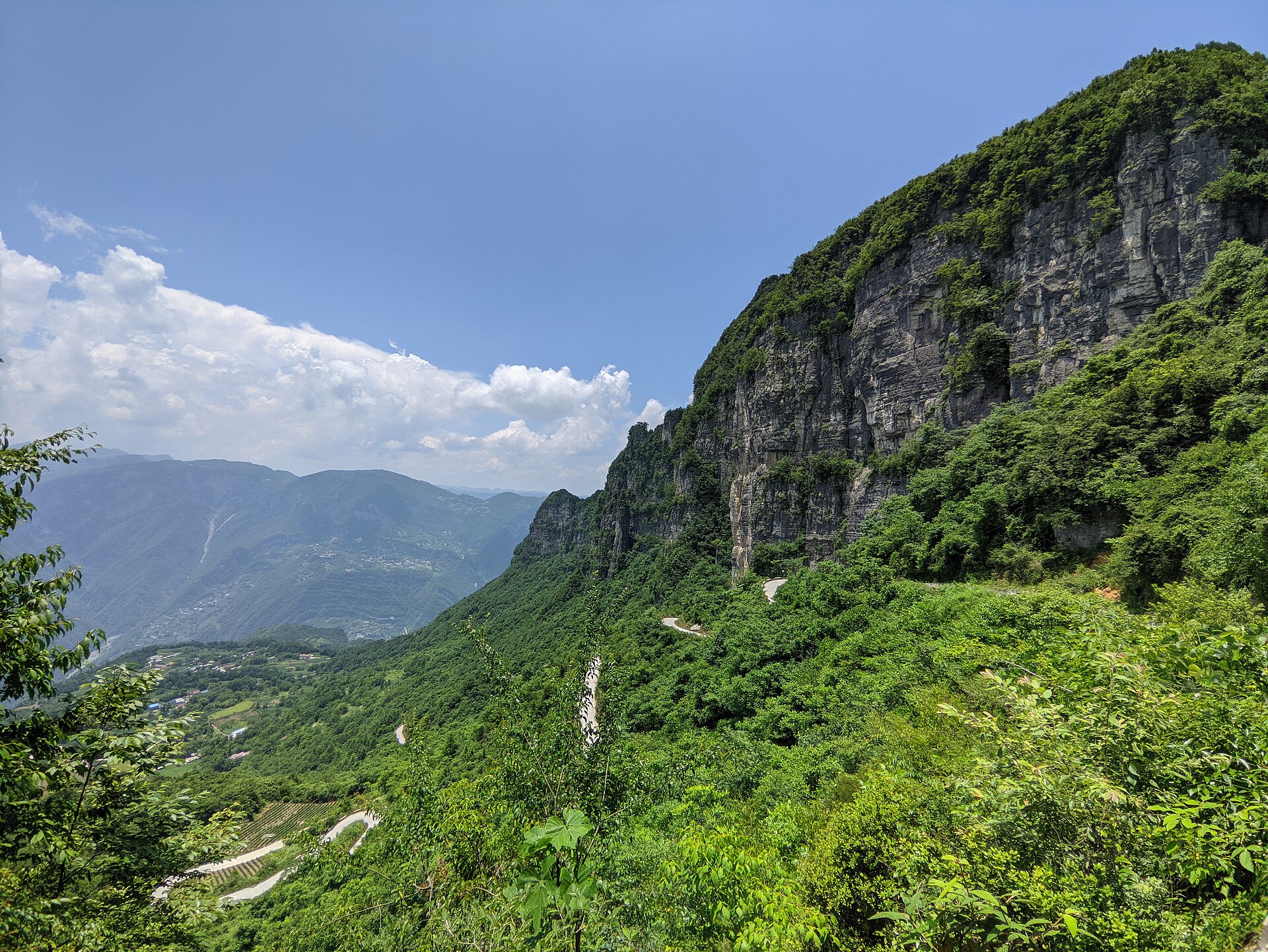 Hubei photo 3