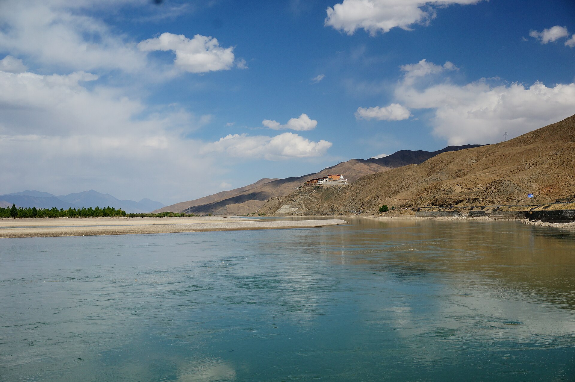 Tibet photo 3